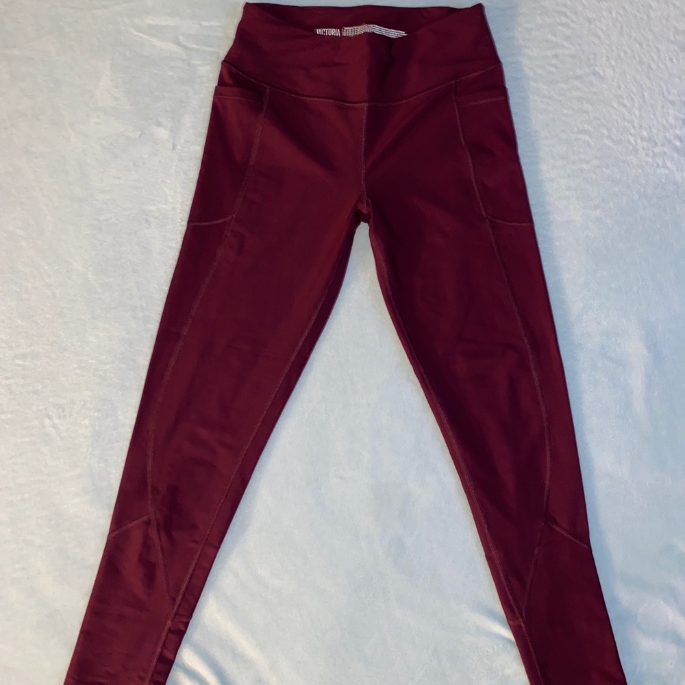 Victoria’s Secret Knockout Legging